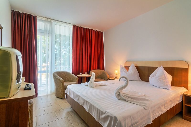 Hotel Carmen Azzuro Saturn Exteriér fotografie